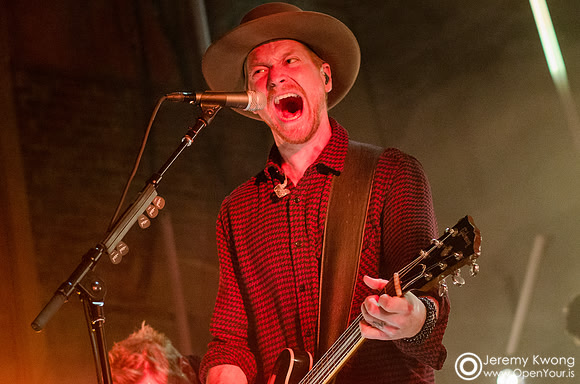 2014-05-09 NEEDTOBREATHE Concert-6