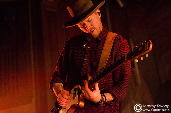 2014-05-09 NEEDTOBREATHE Concert-7