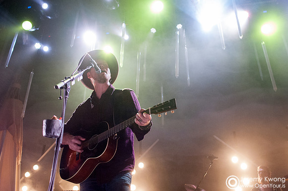 2014-05-09 NEEDTOBREATHE Concert-12