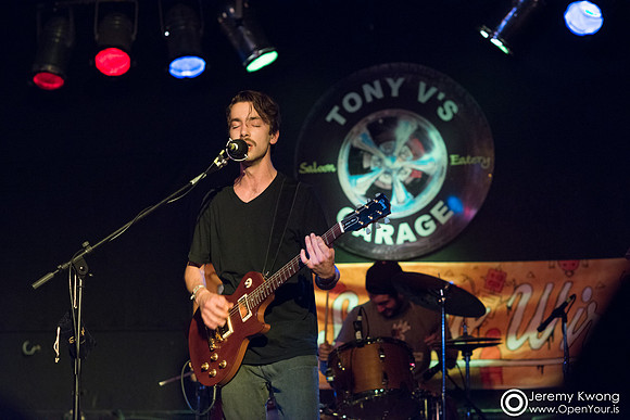 Dead End Friend @ Tony V's Garage