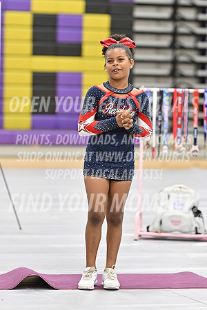 2025-OakHarborFriendsFamily-SavannahLoveTaylor-BH-0026