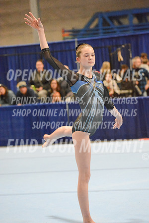 2025-RealmClassic-Saturday-Session8-Gold_Adult-Floor-Bothell-JJ-0101