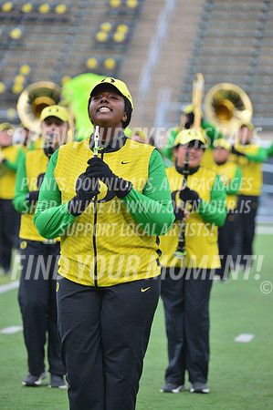 2018-Autzen-R1-OregonMarchingBand-044