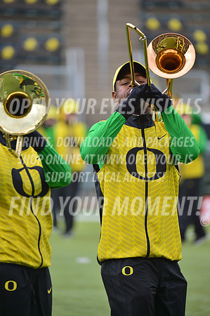 2018-Autzen-R1-OregonMarchingBand-026