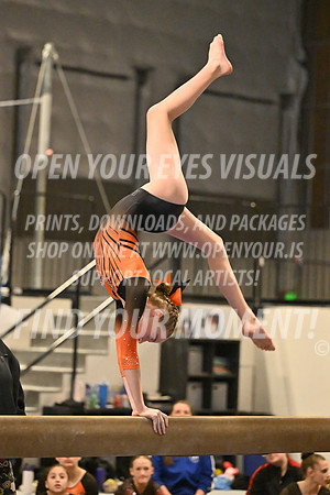 2025-RealmClassic-Saturday-Session8-Gold_Adult-Beam-GroundZero-BH-0069
