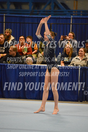 2025-RealmClassic-Friday-Session3-Platinum-Floor-Klahhane-JJ-0011